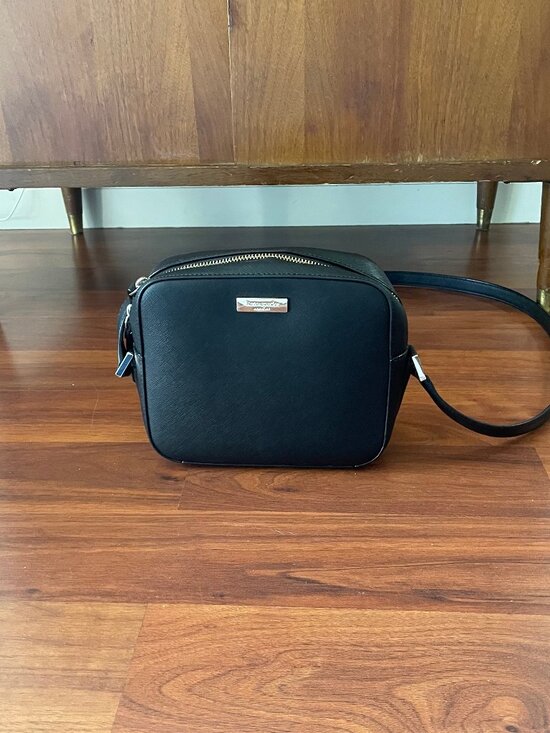 kate spade Handbags - Kate Spade Newbury Lane Cammie Leather Box Camera Bag Crossbody Purse